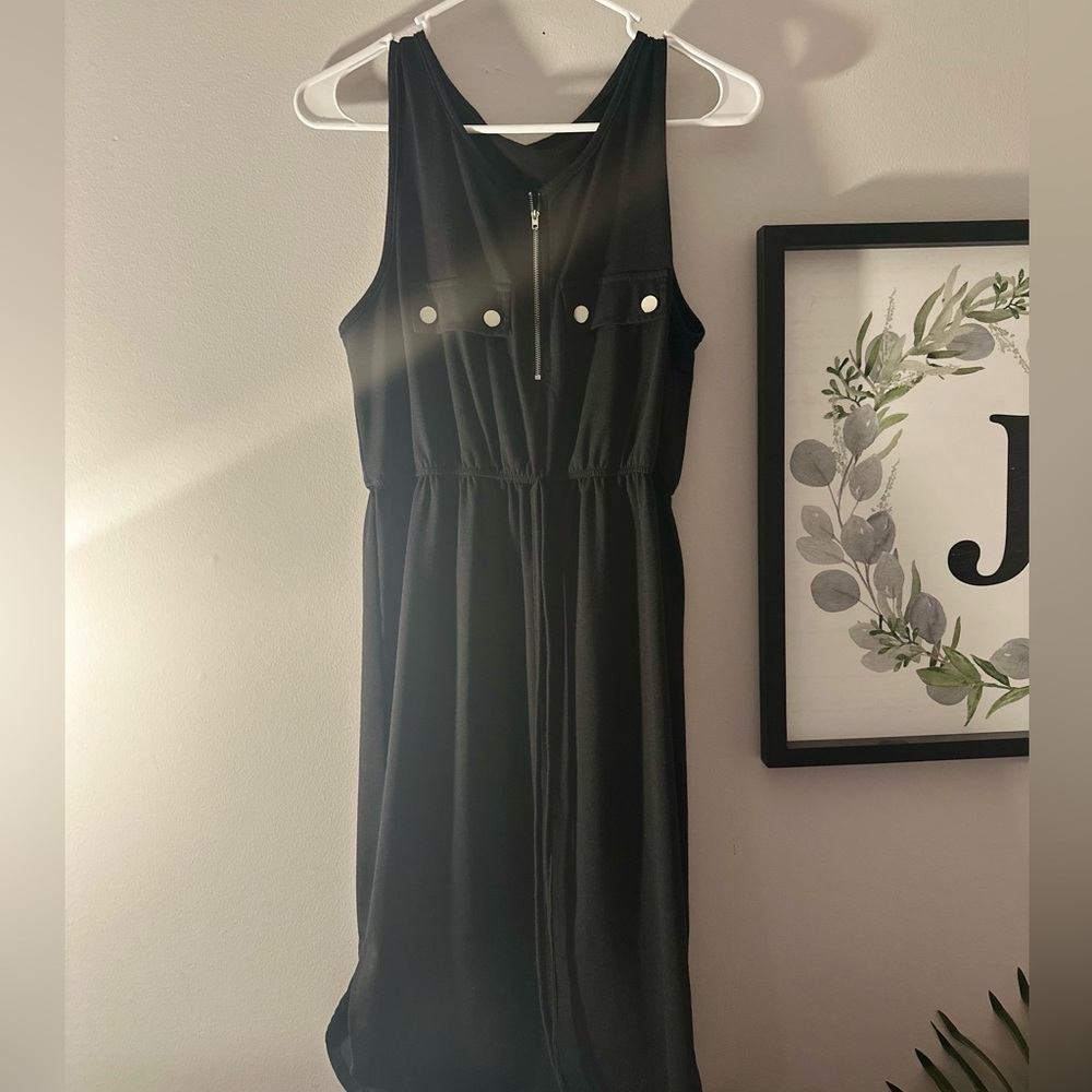 Elegant Black Midi Dress